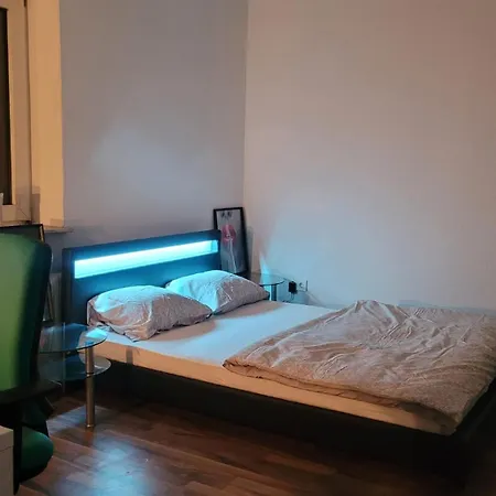 Mit Grossem Balkon Апартаменты