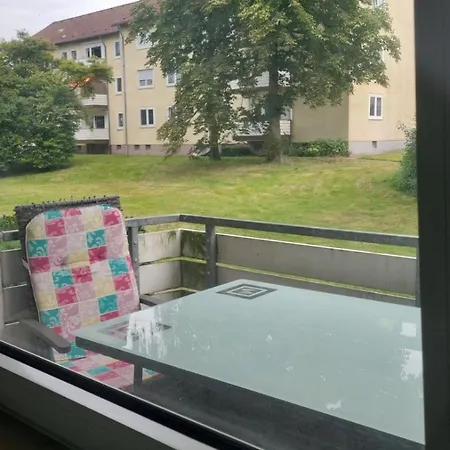Mit Grossem Balkon