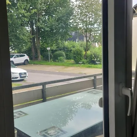 Mit Grossem Balkon Апартаменты *